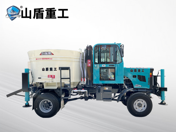 自動(dòng)上料攪拌車(chē)有哪些特點(diǎn)？